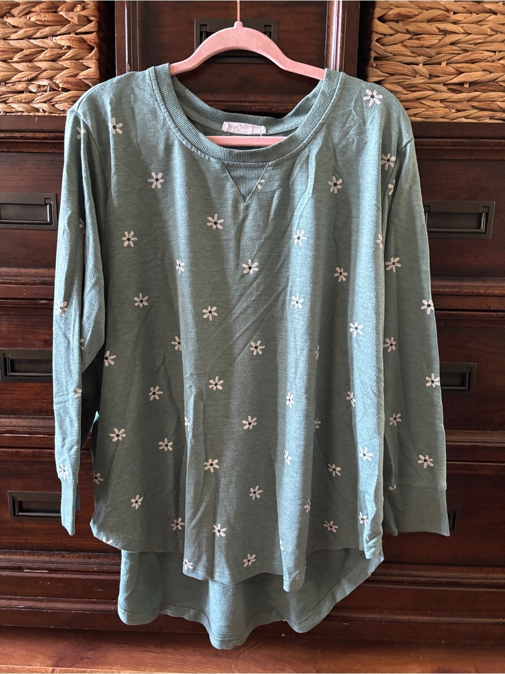 Jane & Delancey green daisy knit tunic sweatshirt in 2x